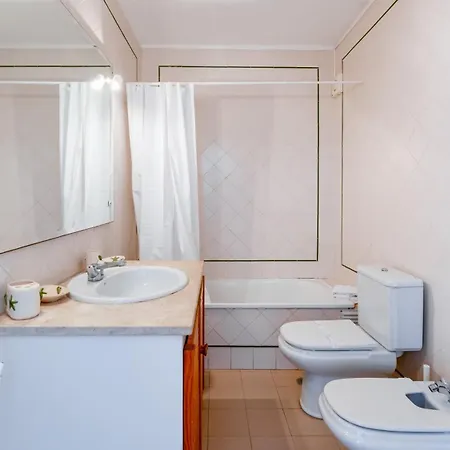 2 Bdr With Balcony & Pool By Lovelystay Apartamento