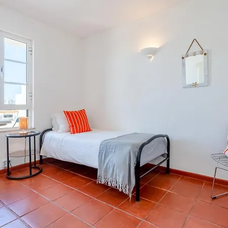 2 Bdr With Balcony & Pool By Lovelystay * אלבופיירה